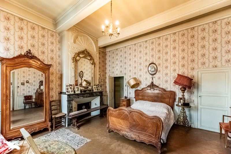 Vente Maison VERDUN SUR GARONNE - 7 pièces -237 m² - (82600)