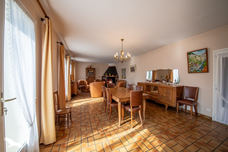 Vente Maison VERDUN SUR GARONNE - 5 pièces -122 m² - (82600)