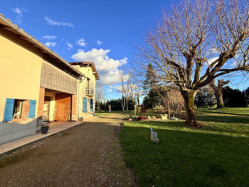 Vente Maison ST SARDOS - 8 pièces -224 m² - (82600)