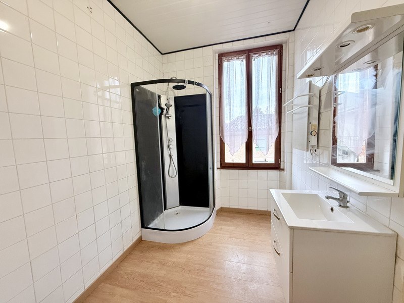 Vente Immeuble VERDUN SUR GARONNE - -  159 m² - (82600)