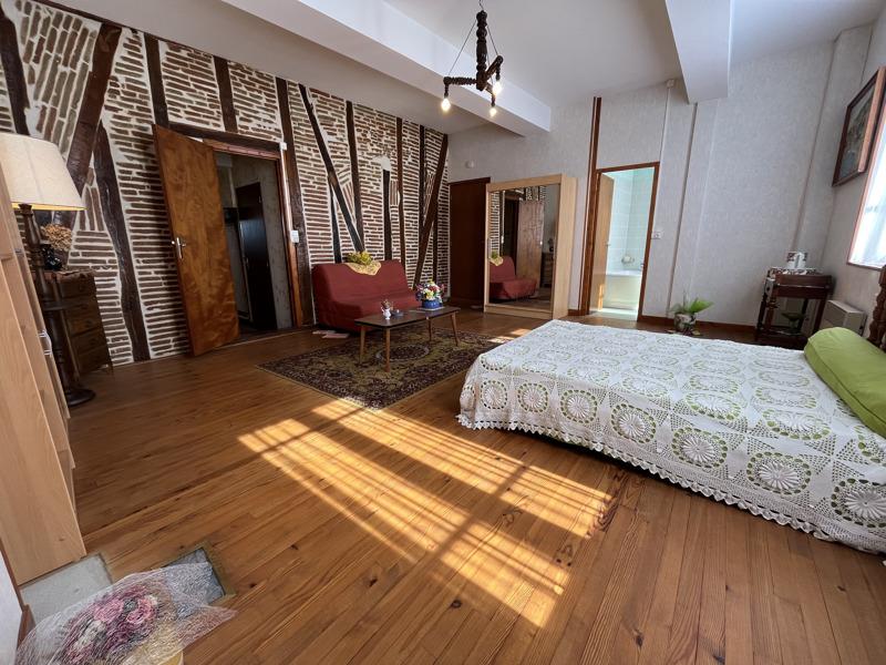 Vente Maison VERDUN SUR GARONNE - 5 pièces -163 m² - (82600)