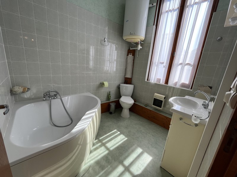 Vente Maison VERDUN SUR GARONNE - 5 pièces -163 m² - (82600)