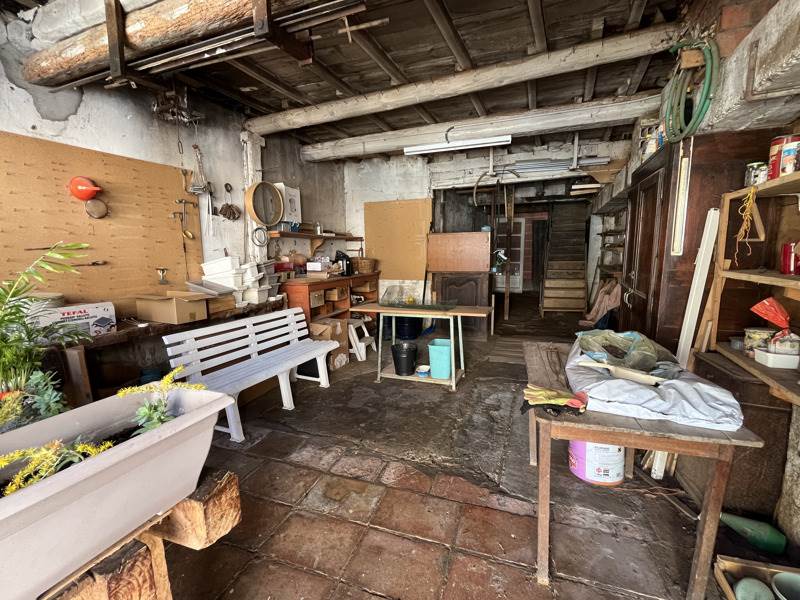 Vente Parking VERDUN SUR GARONNE - -  92 m² - (82600)