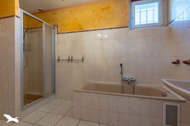 Vente Maison AUCAMVILLE - 6 pièces -213 m² - (82600)