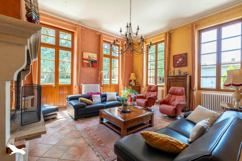 Vente Maison VERDUN SUR GARONNE - 5 pièces -223 m² - (82600)