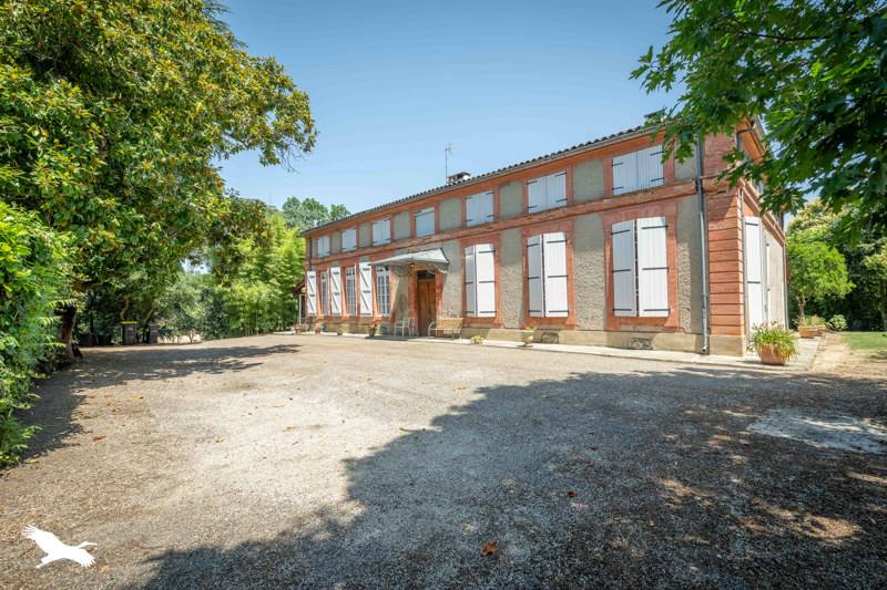 Vente Maison VERDUN SUR GARONNE - 5 pièces -223 m² - (82600)