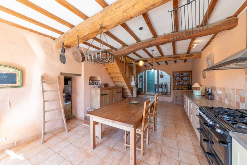 Vente Maison ST SARDOS - 5 pièces -205 m² - (82600)