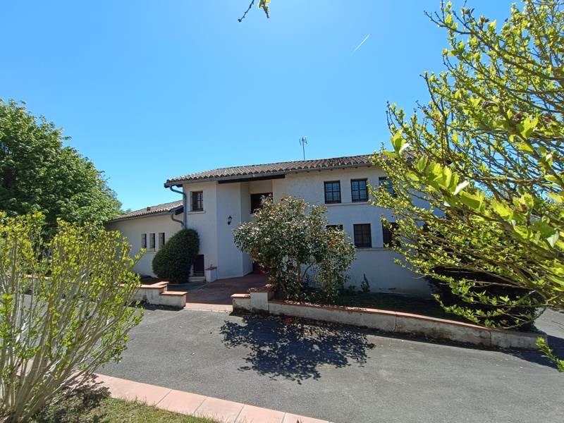 Vente Maison CANALS - 5 pièces -231 m² - (82170)