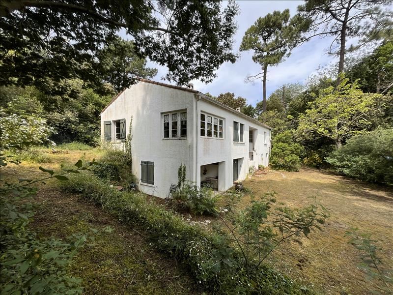 Vente Maison DOLUS D OLERON - 4 pièces -105 m² - (17550)