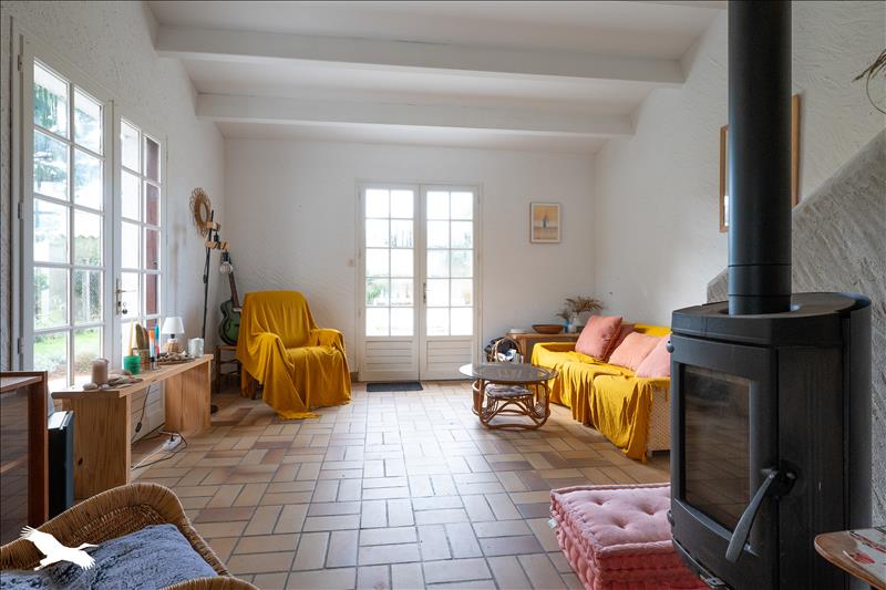 Vente Maison DOLUS D OLERON - 4 pièces -92 m² - (17550)