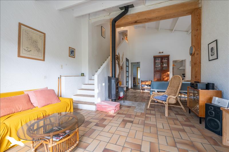 Vente Maison DOLUS D OLERON - 4 pièces -92 m² - (17550)