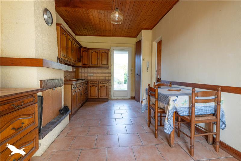 Vente Maison LE CHATEAU D OLERON - 4 pièces -85 m² - (17480)
