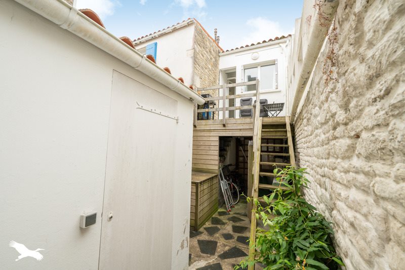 Vente Appartement LE CHATEAU D OLERON - 4 pièces -120 m² - (17480)