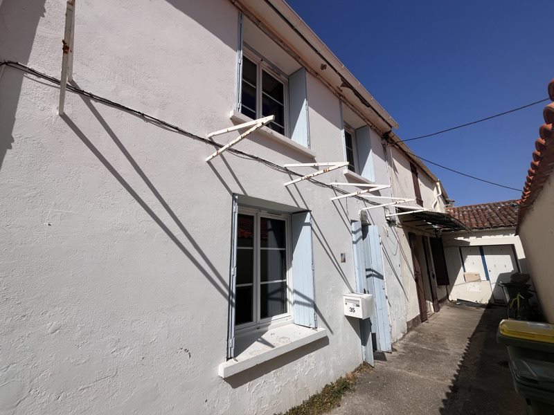 Vente Maison DOLUS D OLERON - 3 pièces -77 m² - (17550)