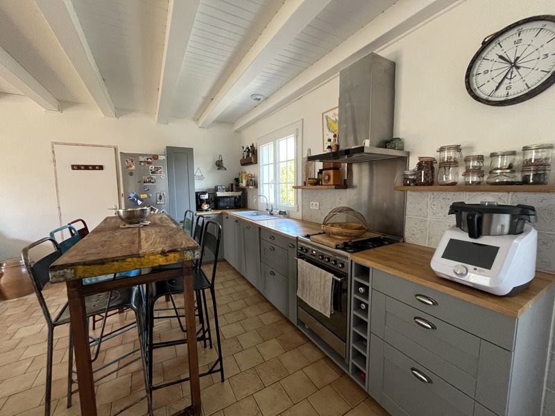 Vente Maison LE CHATEAU D OLERON - 4 pièces -76 m² - (17480)