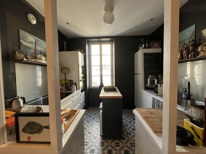 Vente Maison LE CHATEAU D OLERON - 5 pièces -117 m² - (17480)