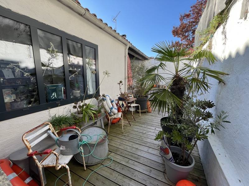 Vente Maison LE CHATEAU D OLERON - 5 pièces -117 m² - (17480)