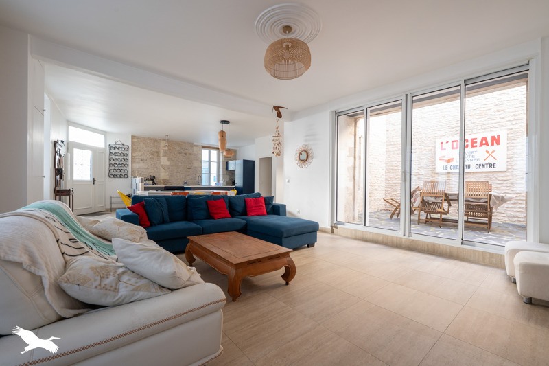 Vente Maison LE CHATEAU D OLERON - 6 pièces -140 m² - (17480)