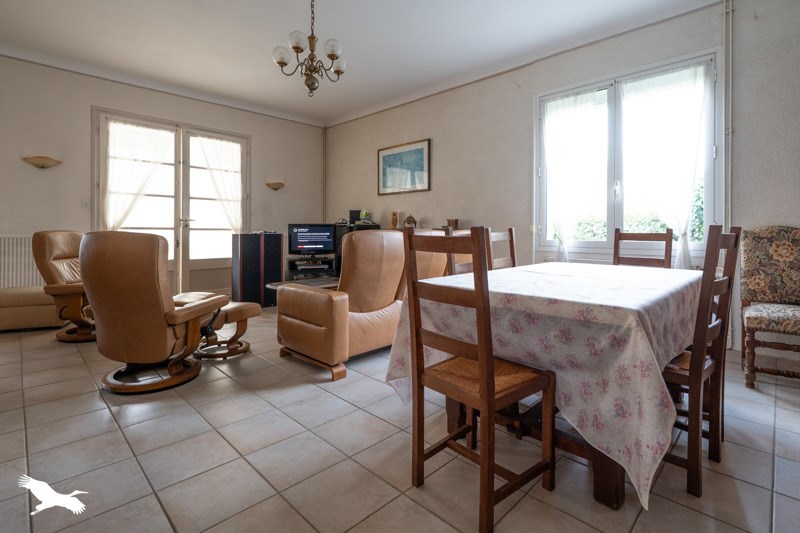Vente Maison LE CHATEAU D OLERON - 5 pièces -110 m² - (17480)