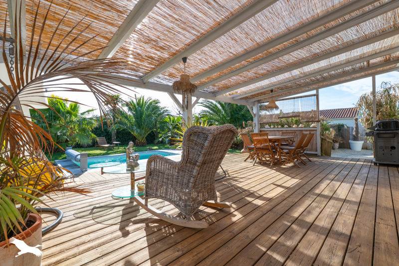 Vente Maison LE CHATEAU D OLERON - 6 pièces -117 m² - (17480)