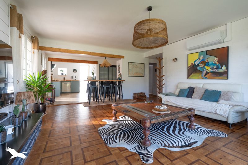 Vente Maison LE CHATEAU D OLERON - 6 pièces -117 m² - (17480)