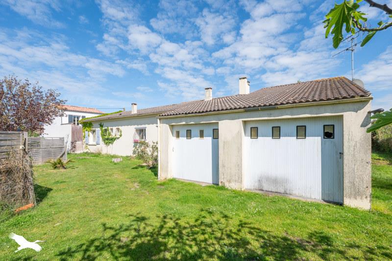Vente Maison LE CHATEAU D OLERON - 5 pièces -149 m² - (17480)
