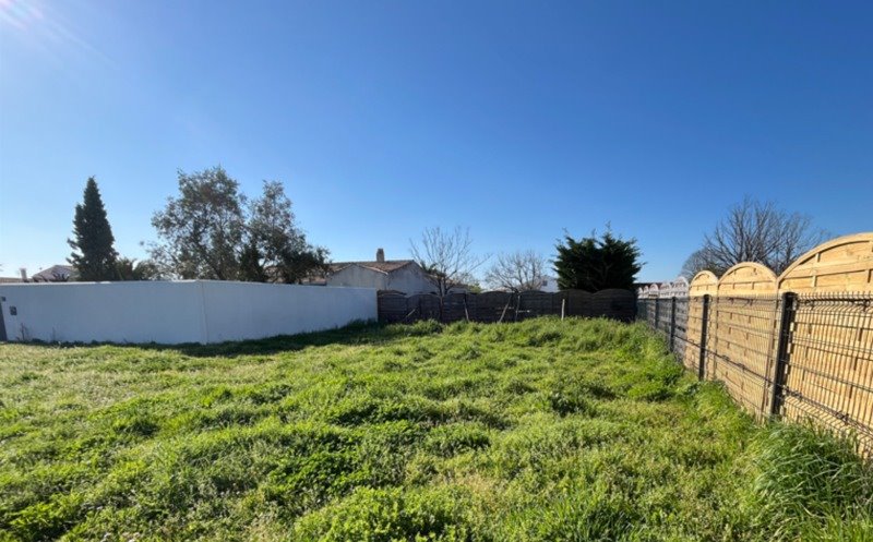 Vente Terrain LE CHATEAU D OLERON - -327 m² - (17480)