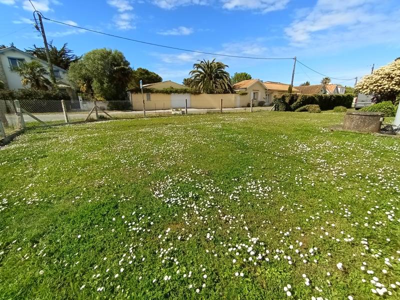 Vente Terrain LE CHATEAU D OLERON - -225 m² - (17480)