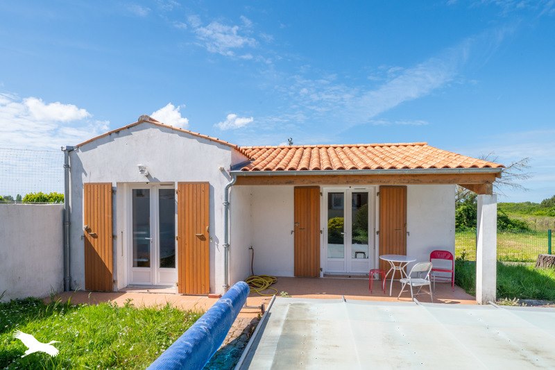 Vente Maison LE CHATEAU D OLERON - 6 pièces -90 m² - (17480)