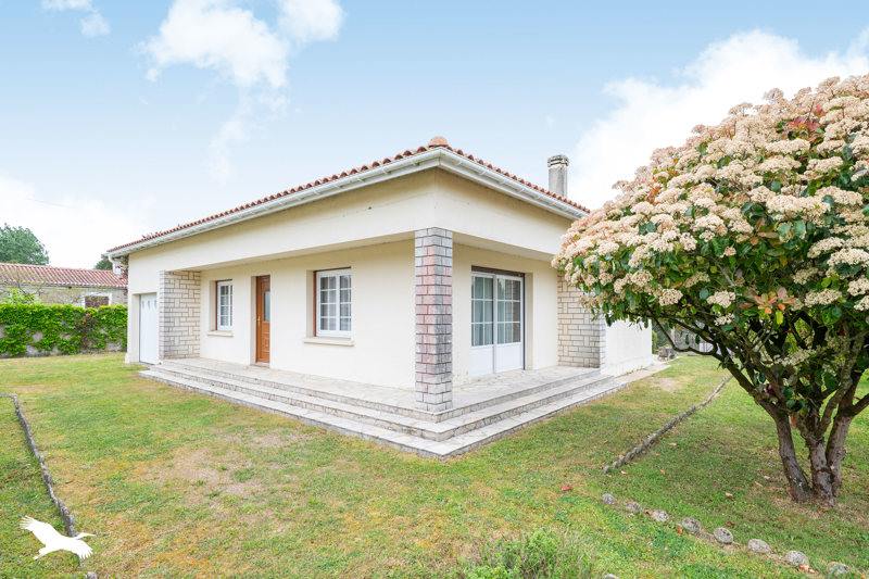 Vente Maison LE CHATEAU D OLERON - 3 pièces -80 m² - (17480)