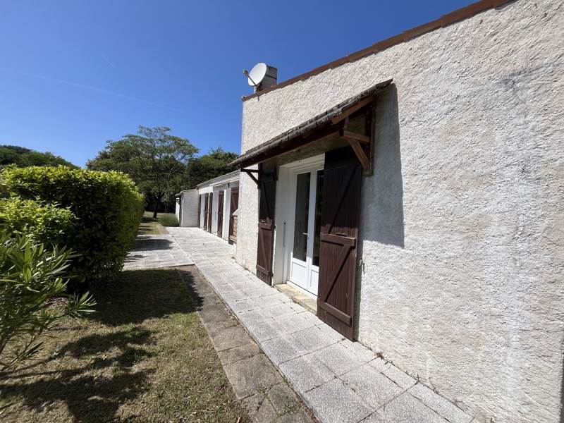 Vente Maison DOLUS D OLERON - 4 pièces -80 m² - (17550)