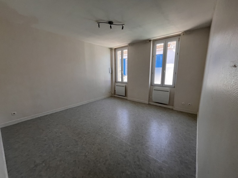 Vente Maison LE CHATEAU D OLERON - 4 pièces -110 m² - (17480)