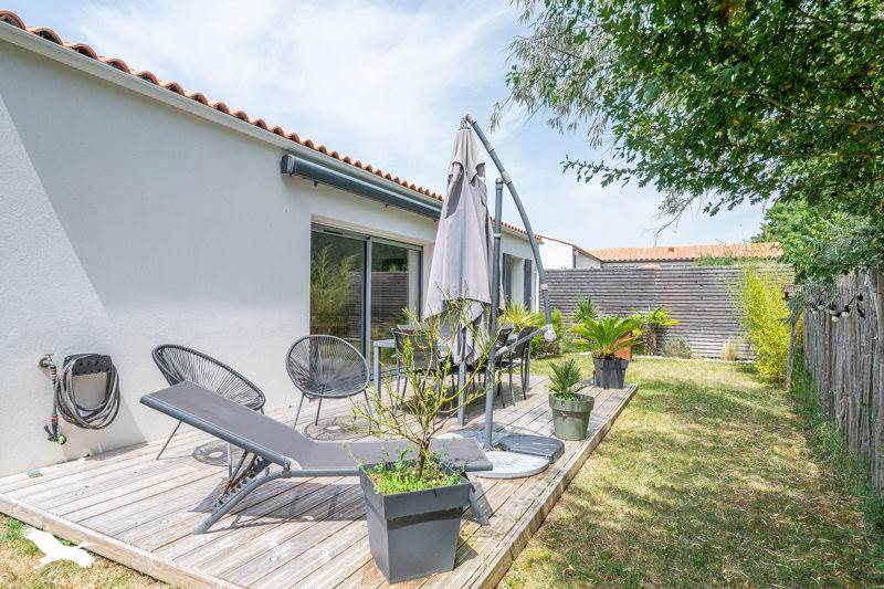 Vente Maison LE CHATEAU D OLERON - 4 pièces -76 m² - (17480)