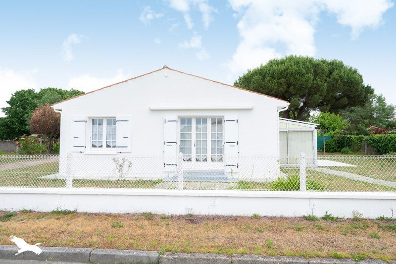 Vente Maison DOLUS D OLERON - 5 pièces -111 m² - (17550)
