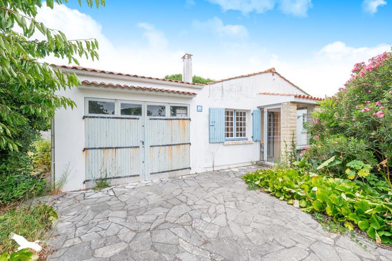 Vente Maison LE CHATEAU D OLERON - 3 pièces -74 m² - (17480)