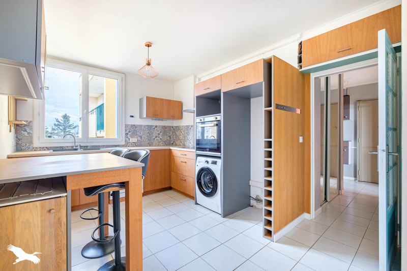 Vente Appartement BRON - 3 pièces -70,4 m² - (69500)