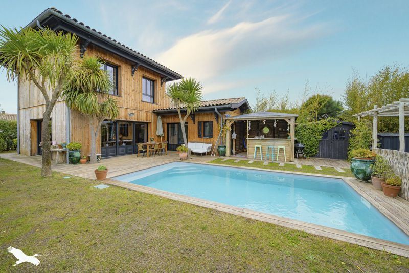 Vente Maison LA TESTE DE BUCH - 5 pièces -130 m² - (33260)