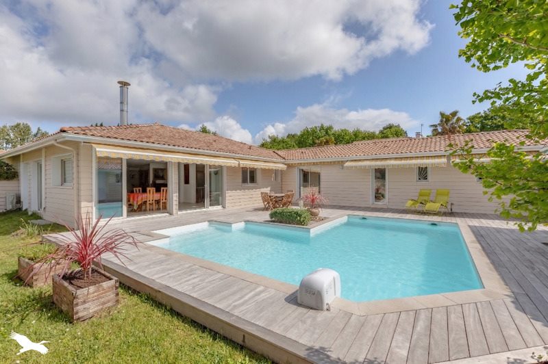 Vente Maison LA TESTE DE BUCH - 5 pièces -209 m² - (33260)
