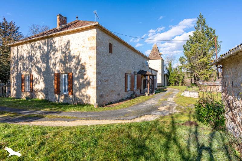 Vente Maison MONTAGNAC SUR LEDE - 8 pièces -195 m² - (47150)