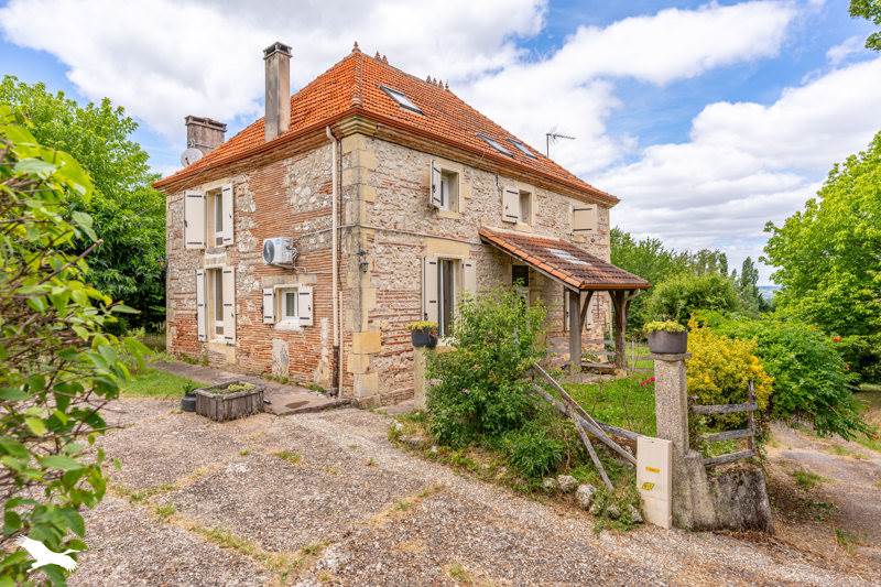Vente Maison LE TEMPLE SUR LOT - 5 pièces -150 m² - (47110)