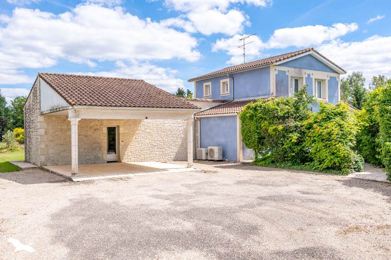 Vente Maison ST SYLVESTRE SUR LOT - 4 pièces -154 m² - (47140)