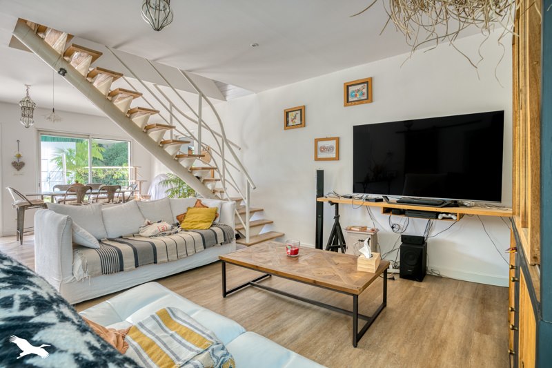 Vente Maison ST SYLVESTRE SUR LOT - 4 pièces -154 m² - (47140)