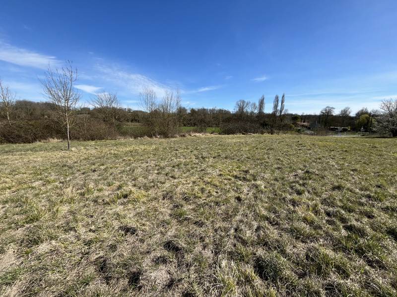 Terrain à vendre · à Saint-Eutrope-de-Born · 55 000 €