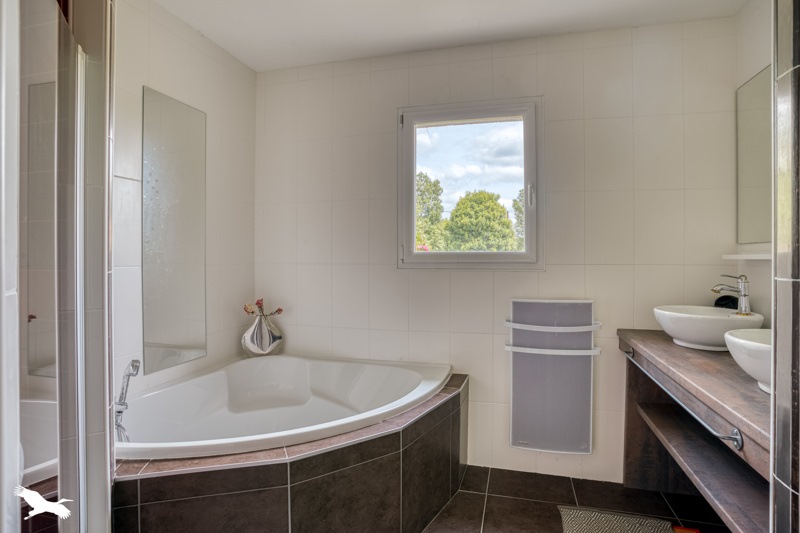 Vente Maison MONBALEN - 5 pièces -135 m² - (47340)