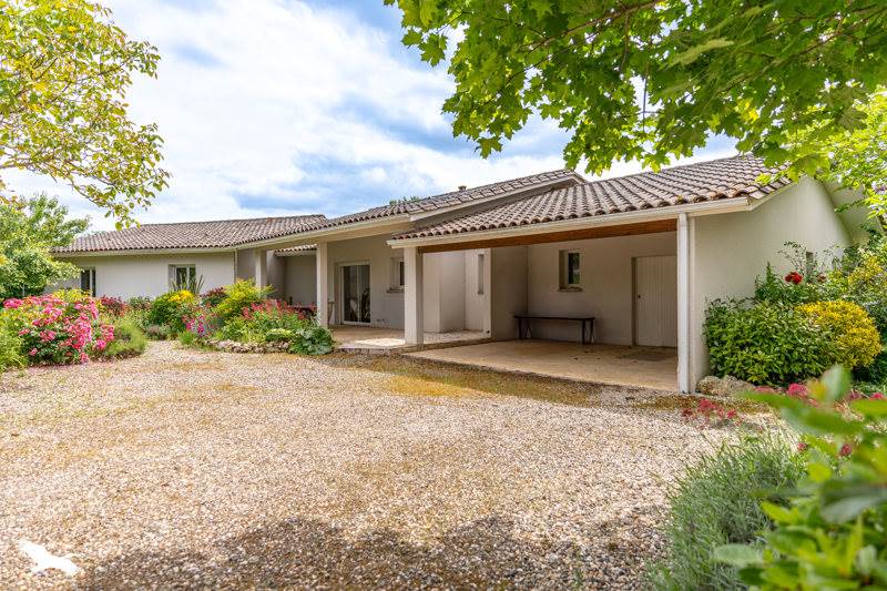 Vente Maison MONBALEN - 5 pièces -135 m² - (47340)