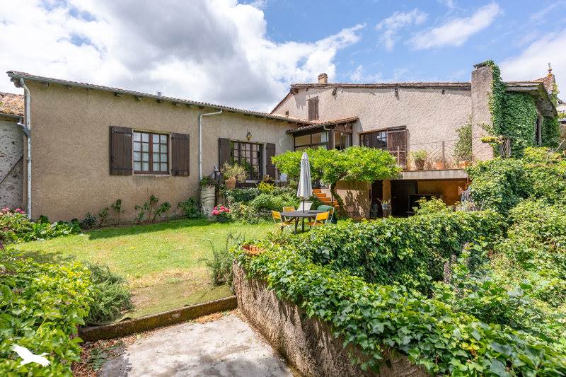 Vente Maison CASTELNAUD DE GRATECAMBE - 7 pièces -242 m² - (47290)