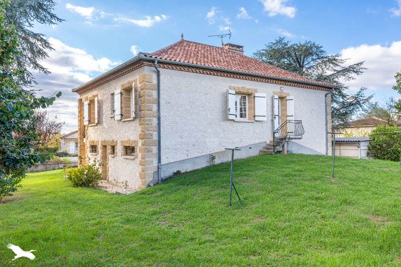 Vente Maison LAROQUE TIMBAUT - 6 pièces -140 m² - (47340)