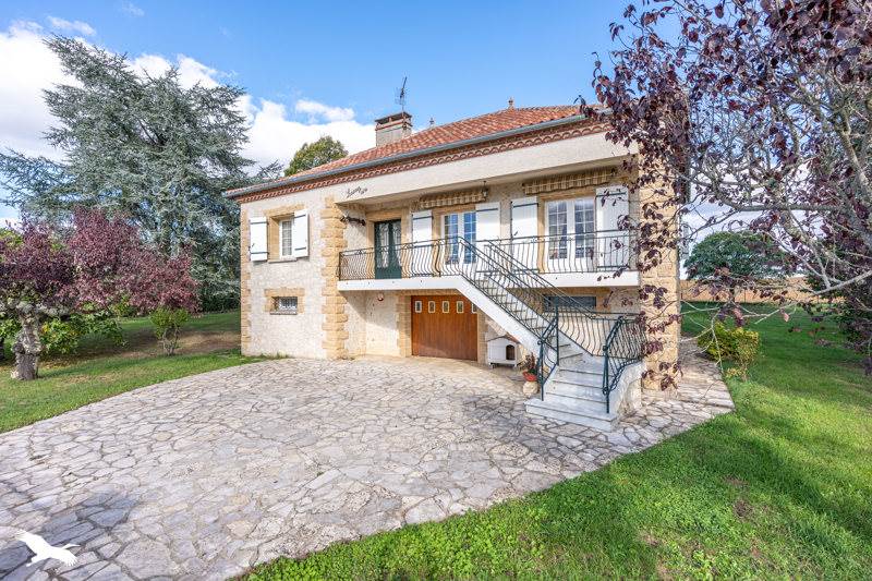 Vente Maison LAROQUE TIMBAUT - 6 pièces -140 m² - (47340)