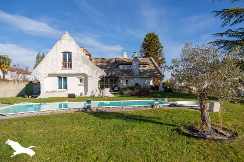 Vente Maison LANNEMEZAN - 6 pièces -207 m² - (65300)