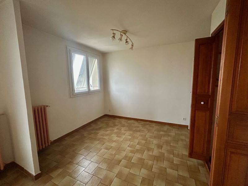 Vente Appartement LANNEMEZAN - 3 pièces -63,2 m² - (65300)